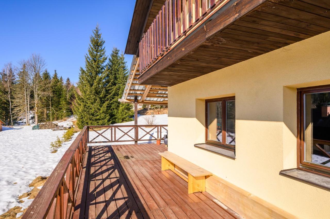 Penzion Petra, Harrachov Aparthotel Exterior photo