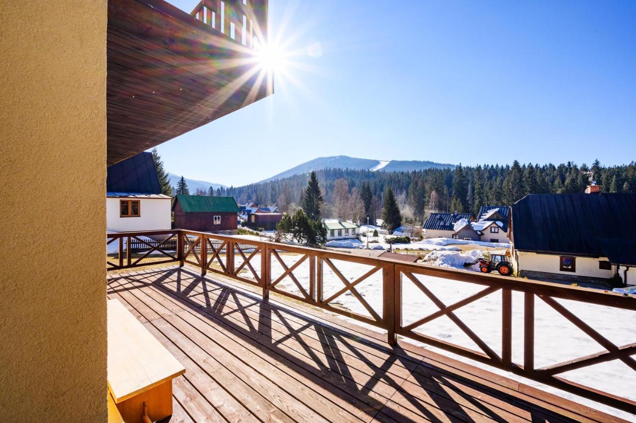 Penzion Petra, Harrachov Aparthotel Exterior photo