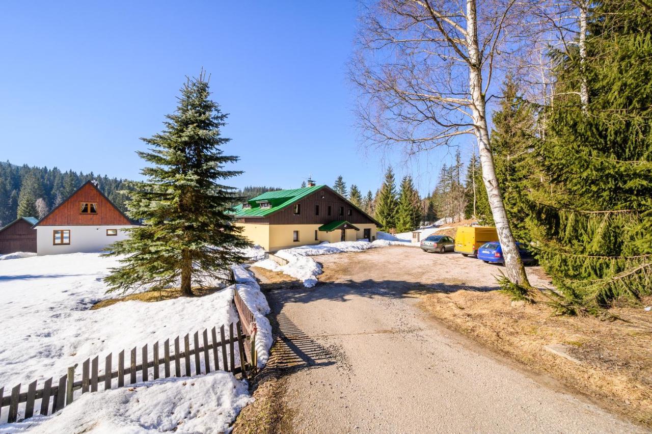 Penzion Petra, Harrachov Aparthotel Exterior photo